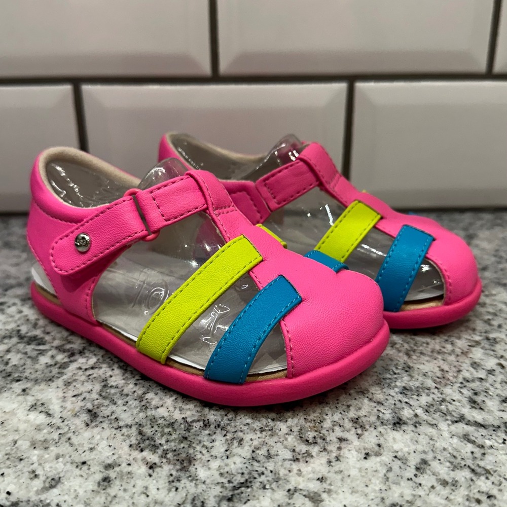 UGG Kids Pink Yellow Blue Strap Sandals Fisherman Summer Beach Toddler 6/7